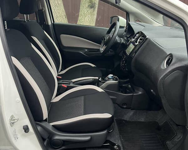 Білий Ніссан Ноут, об'ємом двигуна 1.2 л та пробігом 47 тис. км за 11999 $, фото 94 на Automoto.ua