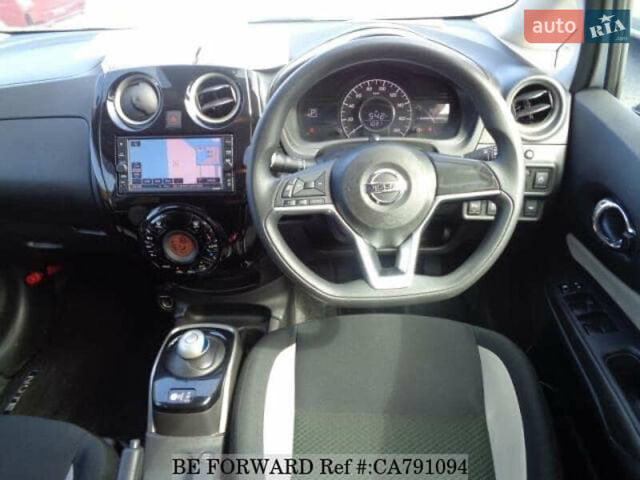 Білий Ніссан Ноут, об'ємом двигуна 1.2 л та пробігом 56 тис. км за 12900 $, фото 10 на Automoto.ua