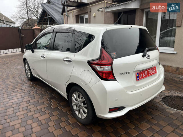 Білий Ніссан Ноут, об'ємом двигуна 1.2 л та пробігом 47 тис. км за 11999 $, фото 34 на Automoto.ua