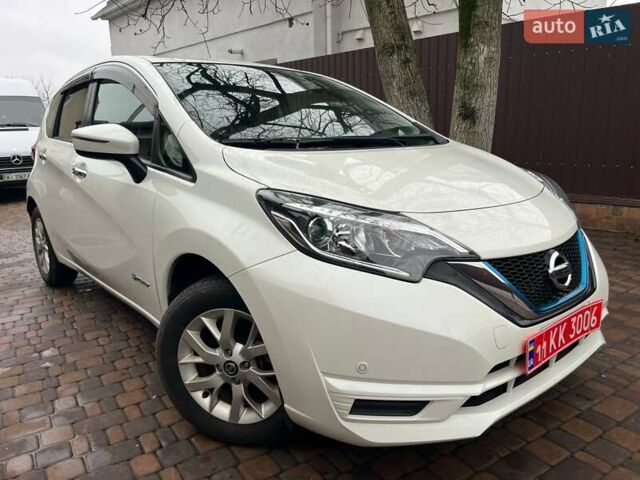 Білий Ніссан Ноут, об'ємом двигуна 1.2 л та пробігом 47 тис. км за 11999 $, фото 65 на Automoto.ua