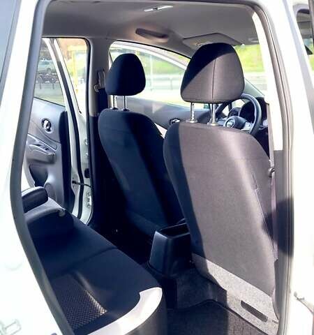 Білий Ніссан Ноут, об'ємом двигуна 1.2 л та пробігом 36 тис. км за 13200 $, фото 10 на Automoto.ua