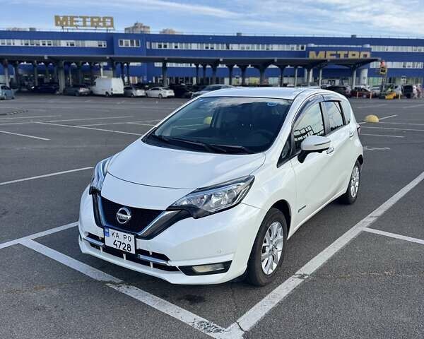 Белый Ниссан Ноут, объемом двигателя 1.2 л и пробегом 48 тыс. км за 13700 $, фото 8 на Automoto.ua