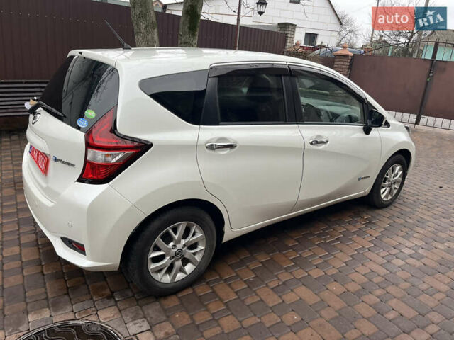 Білий Ніссан Ноут, об'ємом двигуна 1.2 л та пробігом 47 тис. км за 11999 $, фото 53 на Automoto.ua