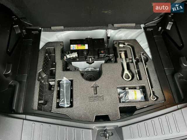 Білий Ніссан Ноут, об'ємом двигуна 1.2 л та пробігом 47 тис. км за 11999 $, фото 46 на Automoto.ua