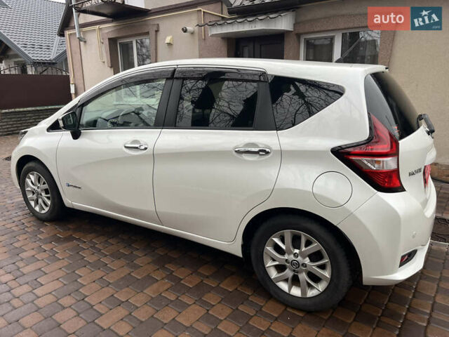 Білий Ніссан Ноут, об'ємом двигуна 1.2 л та пробігом 47 тис. км за 11999 $, фото 28 на Automoto.ua