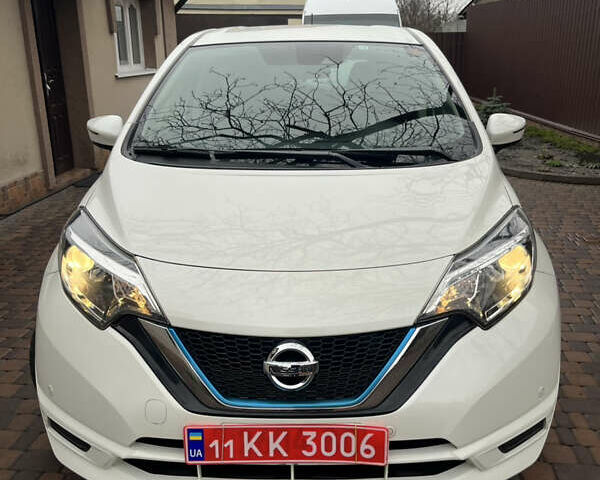 Білий Ніссан Ноут, об'ємом двигуна 1.2 л та пробігом 47 тис. км за 11999 $, фото 1 на Automoto.ua