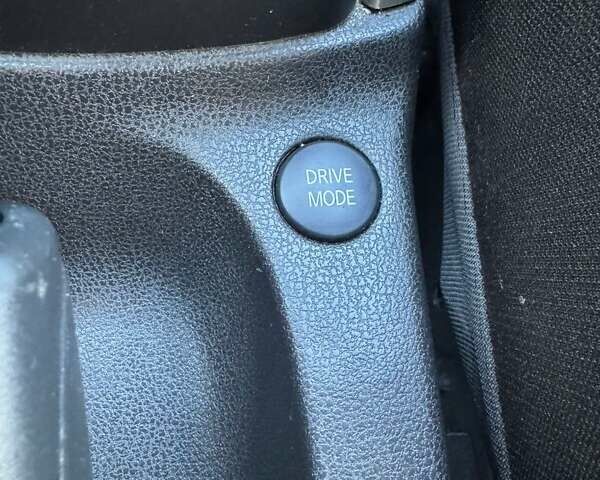 Білий Ніссан Ноут, об'ємом двигуна 1.2 л та пробігом 54 тис. км за 12999 $, фото 21 на Automoto.ua