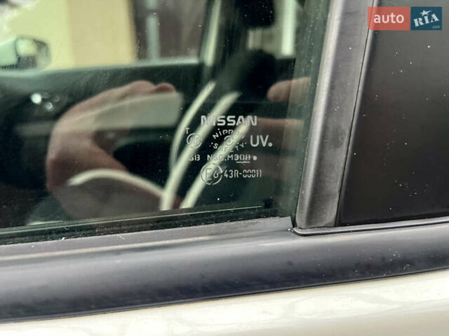 Білий Ніссан Ноут, об'ємом двигуна 1.2 л та пробігом 47 тис. км за 11999 $, фото 118 на Automoto.ua