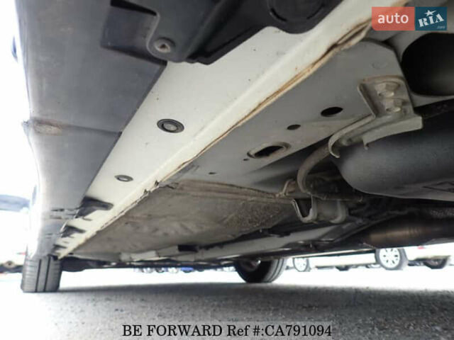 Білий Ніссан Ноут, об'ємом двигуна 1.2 л та пробігом 56 тис. км за 12900 $, фото 20 на Automoto.ua