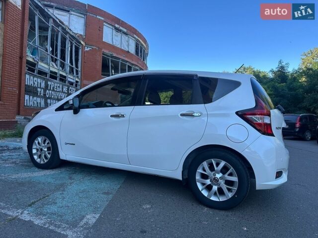 Білий Ніссан Ноут, об'ємом двигуна 1.2 л та пробігом 36 тис. км за 12900 $, фото 13 на Automoto.ua
