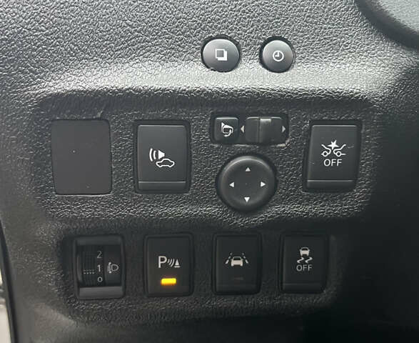 Білий Ніссан Ноут, об'ємом двигуна 1.2 л та пробігом 47 тис. км за 11999 $, фото 79 на Automoto.ua