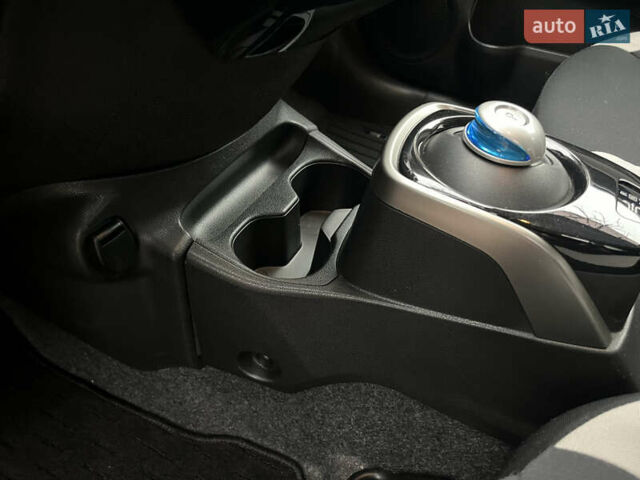 Білий Ніссан Ноут, об'ємом двигуна 1.2 л та пробігом 47 тис. км за 11999 $, фото 81 на Automoto.ua