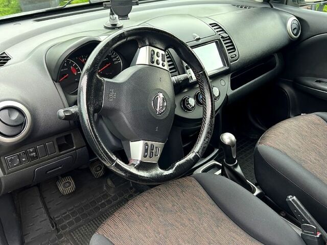 Білий Ніссан Ноут, об'ємом двигуна 1.5 л та пробігом 225 тис. км за 6100 $, фото 5 на Automoto.ua