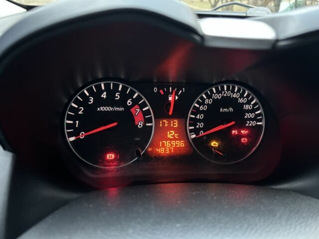 Белый Ниссан Ноут, объемом двигателя 1.4 л и пробегом 178 тыс. км за 6100 $, фото 4 на Automoto.ua