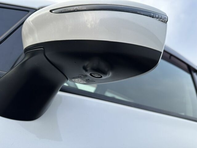 Белый Ниссан Ноут, объемом двигателя 1.2 л и пробегом 52 тыс. км за 12600 $, фото 23 на Automoto.ua