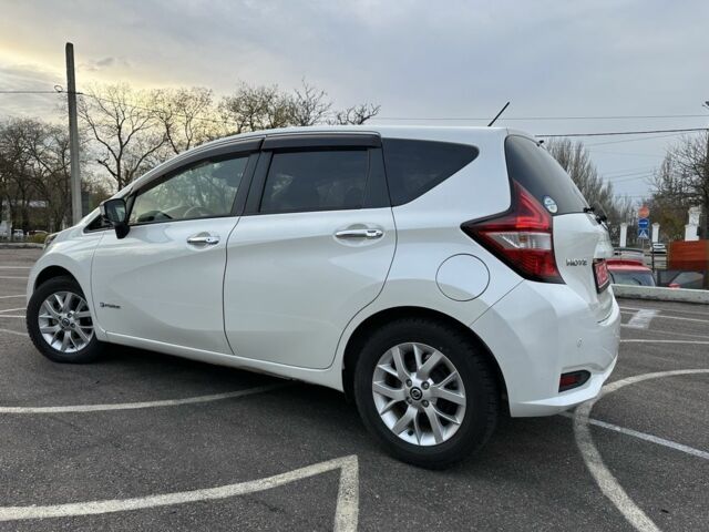 Белый Ниссан Ноут, объемом двигателя 1.2 л и пробегом 52 тыс. км за 12600 $, фото 12 на Automoto.ua