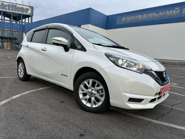 Белый Ниссан Ноут, объемом двигателя 1.2 л и пробегом 52 тыс. км за 12600 $, фото 1 на Automoto.ua