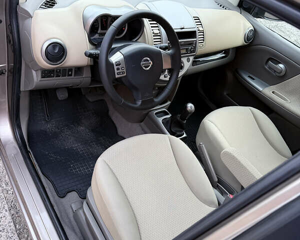 Бежевый Ниссан Ноут, объемом двигателя 1.4 л и пробегом 121 тыс. км за 6600 $, фото 4 на Automoto.ua