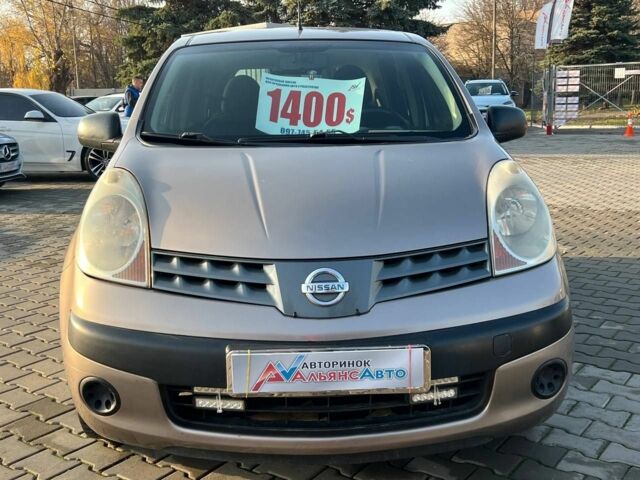 Бежевий Ніссан Ноут, об'ємом двигуна 1.4 л та пробігом 202 тис. км за 4400 $, фото 1 на Automoto.ua