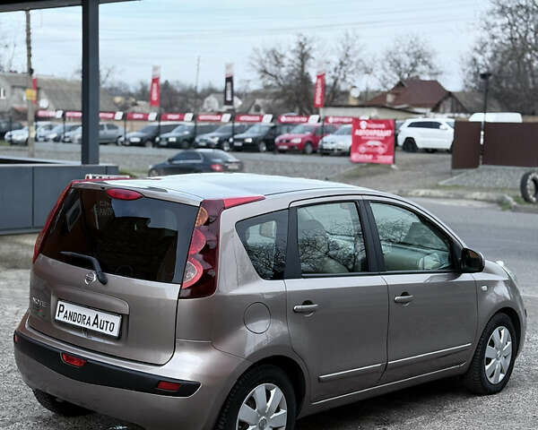 Бежевый Ниссан Ноут, объемом двигателя 1.4 л и пробегом 121 тыс. км за 6600 $, фото 3 на Automoto.ua