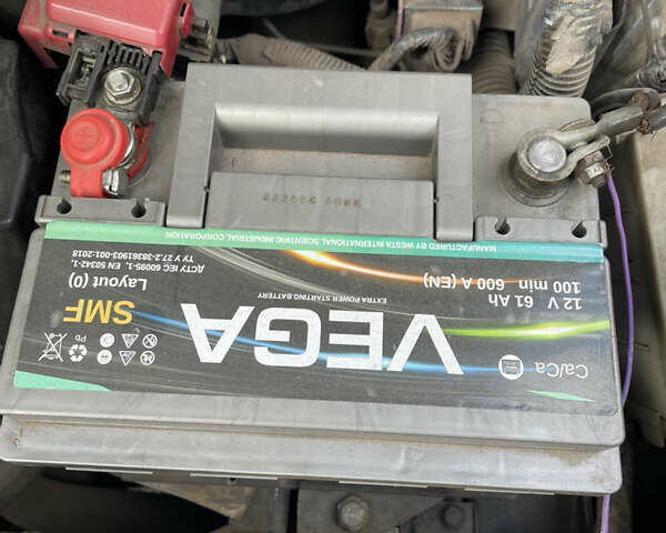 Бежевий Ніссан Ноут, об'ємом двигуна 1.4 л та пробігом 220 тис. км за 4500 $, фото 16 на Automoto.ua