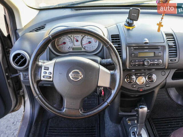 Бежевый Ниссан Ноут, объемом двигателя 1.6 л и пробегом 120 тыс. км за 7300 $, фото 29 на Automoto.ua
