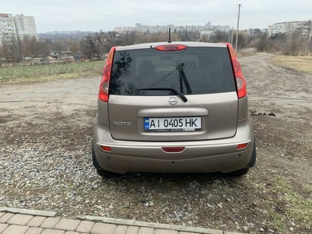 Бежевий Ніссан Ноут, об'ємом двигуна 1.4 л та пробігом 270 тис. км за 5300 $, фото 4 на Automoto.ua