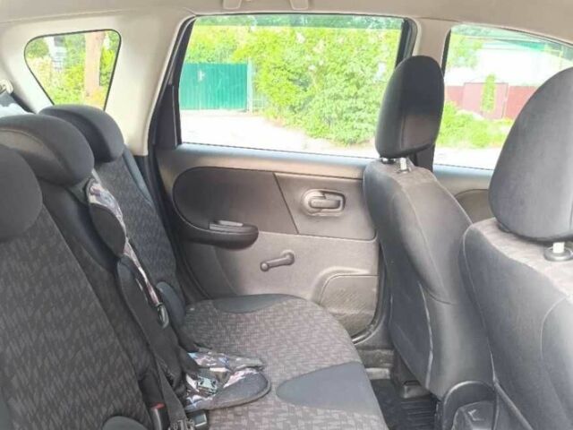 Бежевий Ніссан Ноут, об'ємом двигуна 1.4 л та пробігом 140 тис. км за 4100 $, фото 3 на Automoto.ua