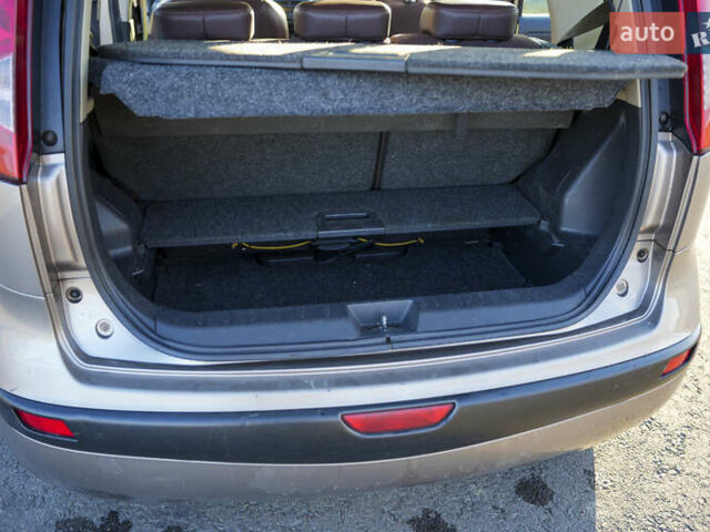 Бежевый Ниссан Ноут, объемом двигателя 1.6 л и пробегом 120 тыс. км за 7300 $, фото 10 на Automoto.ua