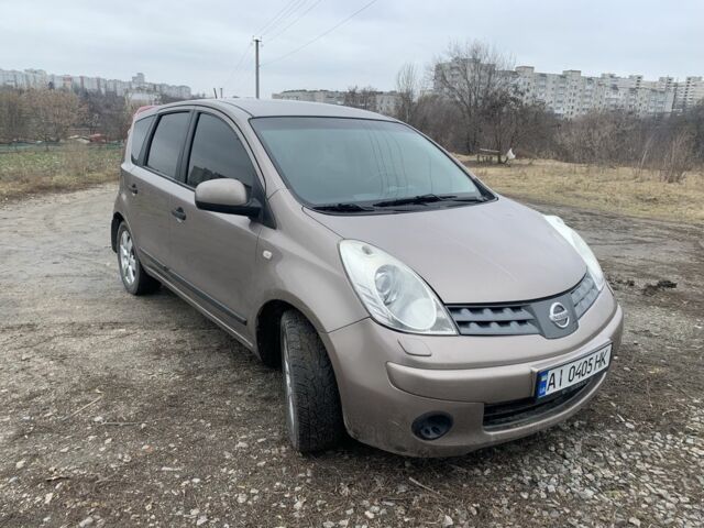 Бежевий Ніссан Ноут, об'ємом двигуна 1.4 л та пробігом 270 тис. км за 5300 $, фото 3 на Automoto.ua