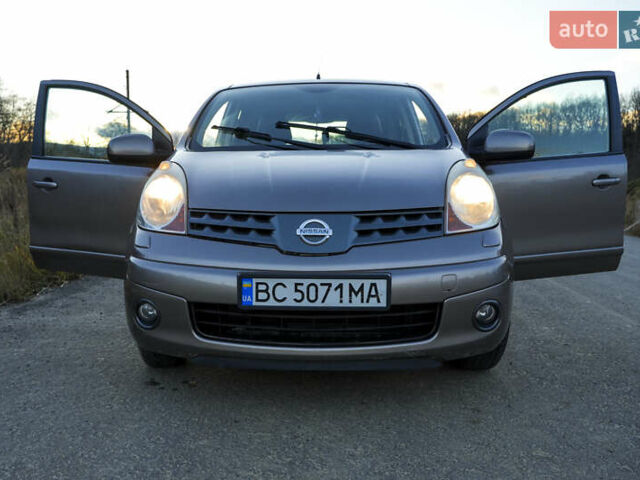 Бежевый Ниссан Ноут, объемом двигателя 1.6 л и пробегом 120 тыс. км за 7300 $, фото 38 на Automoto.ua
