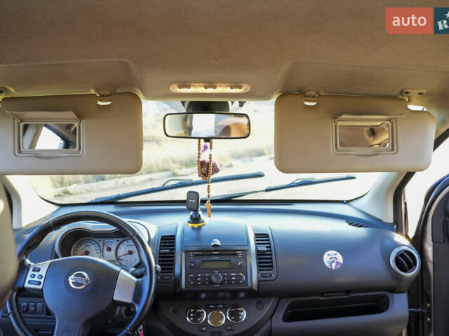 Бежевый Ниссан Ноут, объемом двигателя 1.6 л и пробегом 120 тыс. км за 7300 $, фото 30 на Automoto.ua