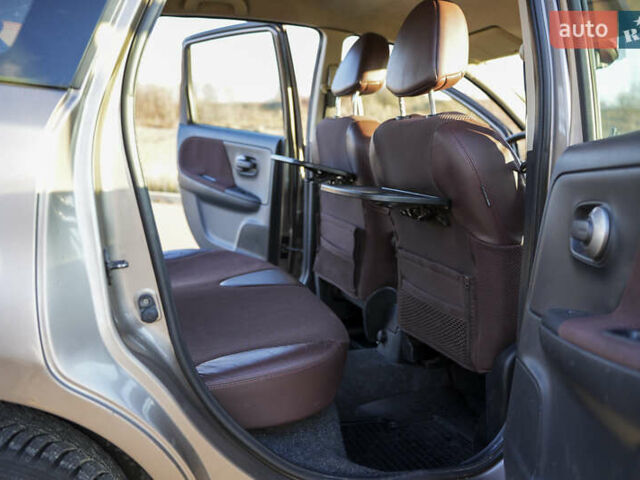 Бежевый Ниссан Ноут, объемом двигателя 1.6 л и пробегом 120 тыс. км за 7300 $, фото 13 на Automoto.ua