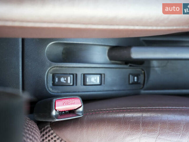 Бежевый Ниссан Ноут, объемом двигателя 1.6 л и пробегом 120 тыс. км за 7300 $, фото 25 на Automoto.ua