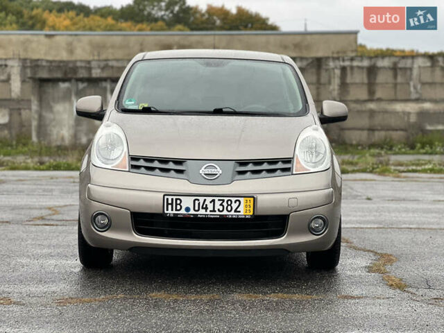 Бежевий Ніссан Ноут, об'ємом двигуна 1.6 л та пробігом 151 тис. км за 7599 $, фото 2 на Automoto.ua