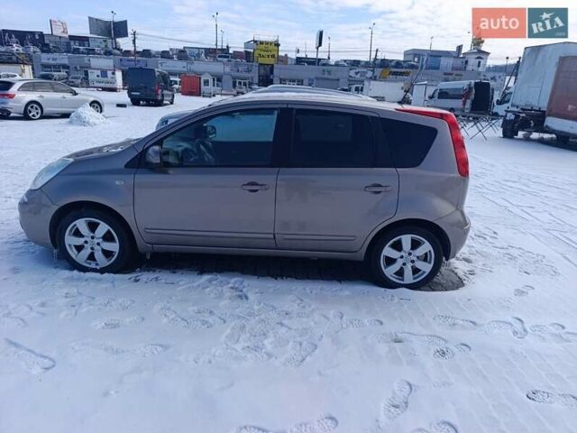 Бежевий Ніссан Ноут, об'ємом двигуна 1.6 л та пробігом 237 тис. км за 7871 $, фото 2 на Automoto.ua