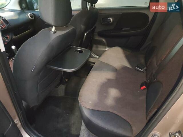 Бежевий Ніссан Ноут, об'ємом двигуна 1.4 л та пробігом 200 тис. км за 5900 $, фото 9 на Automoto.ua