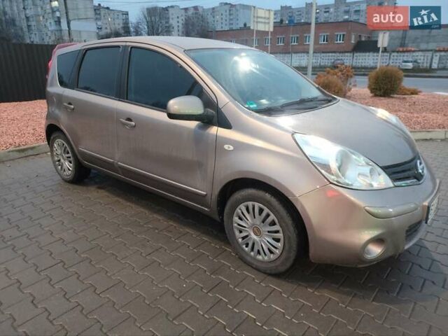 Бежевий Ніссан Ноут, об'ємом двигуна 1.4 л та пробігом 200 тис. км за 5900 $, фото 2 на Automoto.ua