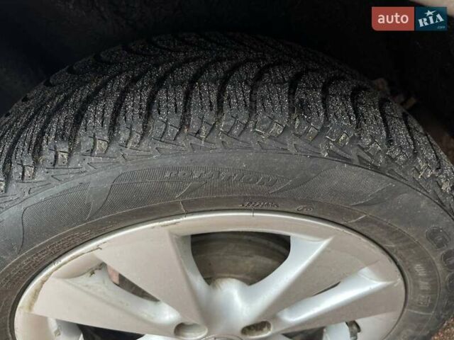 Бежевый Ниссан Ноут, объемом двигателя 1.39 л и пробегом 125 тыс. км за 7500 $, фото 9 на Automoto.ua