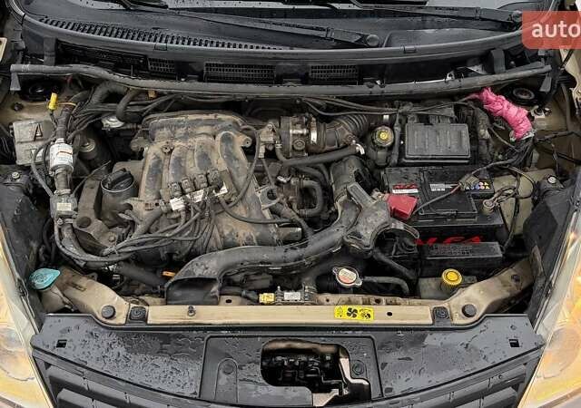 Бежевый Ниссан Ноут, объемом двигателя 1.6 л и пробегом 360 тыс. км за 7600 $, фото 14 на Automoto.ua