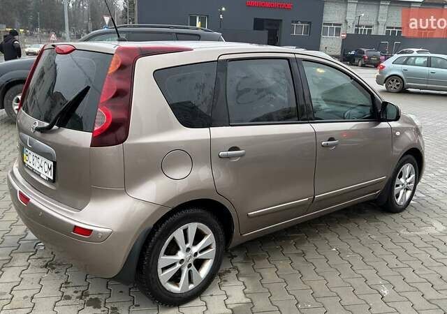 Бежевый Ниссан Ноут, объемом двигателя 1.6 л и пробегом 360 тыс. км за 7600 $, фото 5 на Automoto.ua