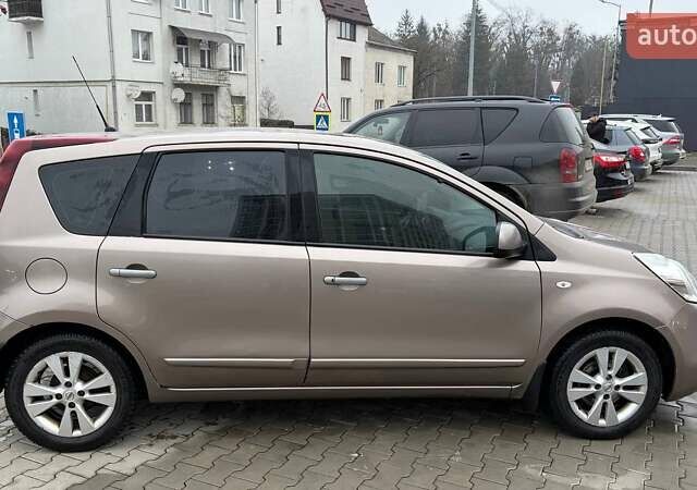 Бежевый Ниссан Ноут, объемом двигателя 1.6 л и пробегом 360 тыс. км за 7600 $, фото 6 на Automoto.ua