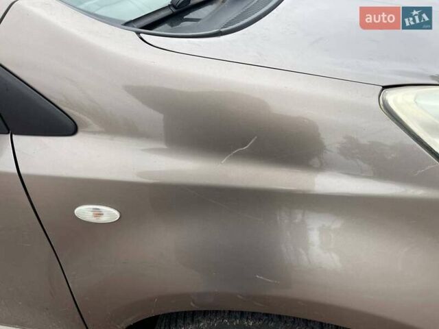 Бежевый Ниссан Ноут, объемом двигателя 1.39 л и пробегом 125 тыс. км за 7500 $, фото 8 на Automoto.ua