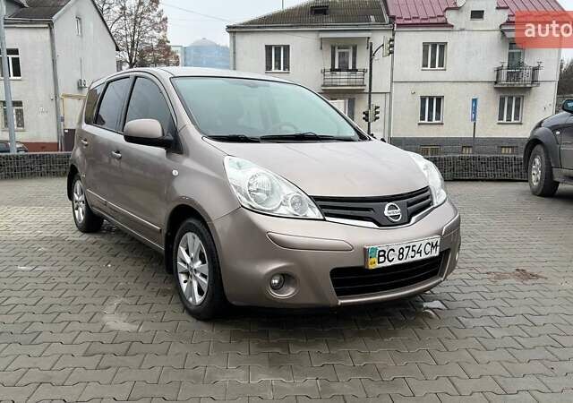 Бежевый Ниссан Ноут, объемом двигателя 1.6 л и пробегом 360 тыс. км за 7600 $, фото 7 на Automoto.ua