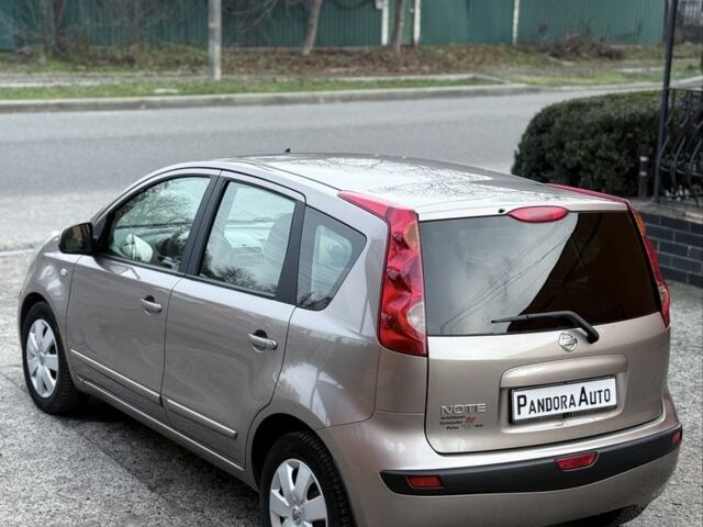 Бежевый Ниссан Ноут, объемом двигателя 1.4 л и пробегом 121 тыс. км за 6700 $, фото 6 на Automoto.ua