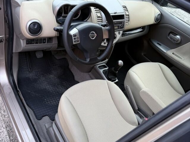 Бежевый Ниссан Ноут, объемом двигателя 1.4 л и пробегом 121 тыс. км за 6700 $, фото 10 на Automoto.ua