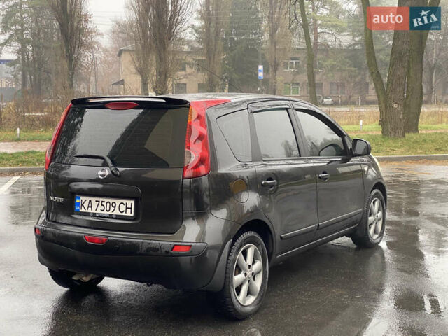 Чорний Ніссан Ноут, об'ємом двигуна 1.6 л та пробігом 227 тис. км за 6600 $, фото 4 на Automoto.ua