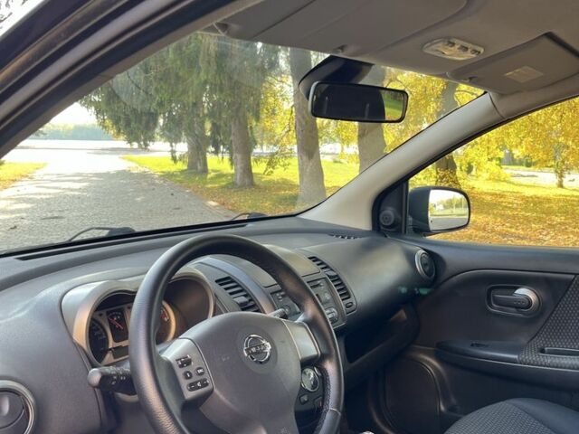 Черный Ниссан Ноут, объемом двигателя 1.6 л и пробегом 219 тыс. км за 4550 $, фото 6 на Automoto.ua