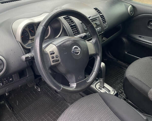 Черный Ниссан Ноут, объемом двигателя 1.6 л и пробегом 227 тыс. км за 6300 $, фото 8 на Automoto.ua