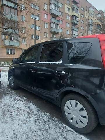 Чорний Ніссан Ноут, об'ємом двигуна 1.46 л та пробігом 157 тис. км за 6000 $, фото 7 на Automoto.ua